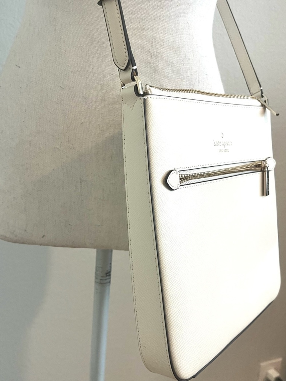 Kate Spade White Crossbody Bag - Picture 5 of 6